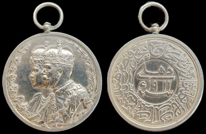 images-silver-medal-delhi-durbar-1911.jpg